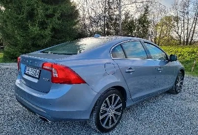 Volvo S60 cena 85900 przebieg: 48900, rok produkcji 2018 z Dębica małe 277